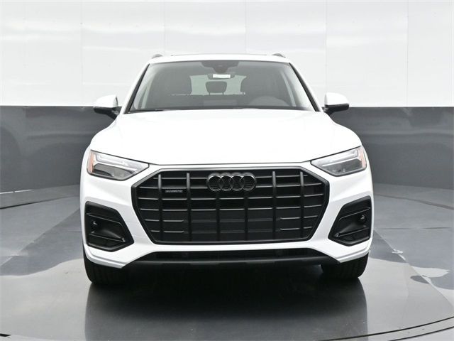 2025 Audi Q5 Premium