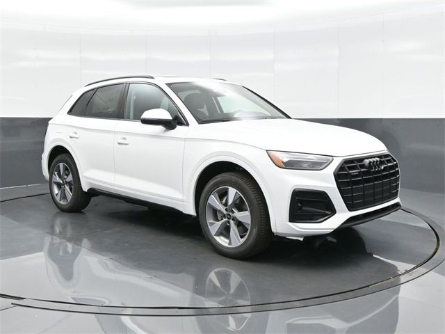 2025 Audi Q5 Premium