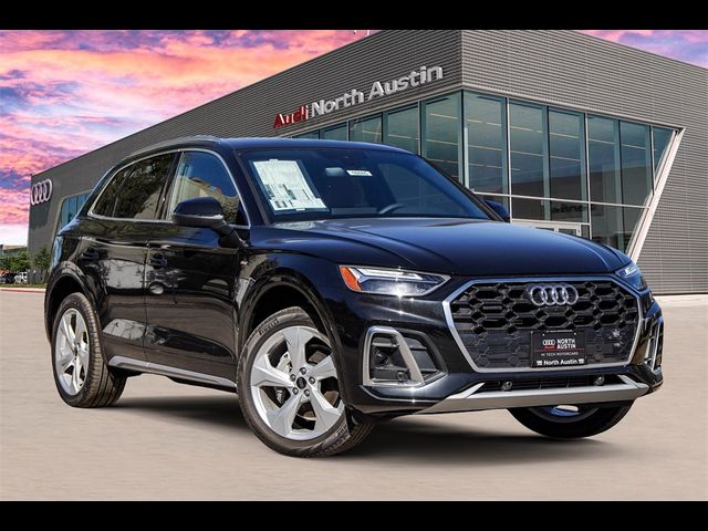 2025 Audi Q5 Premium