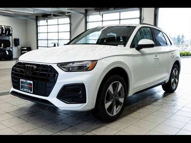 2025 Audi Q5 Premium Plus