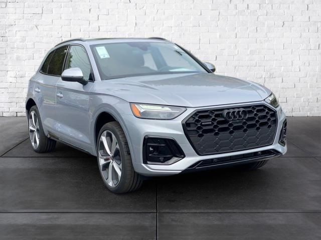 2025 Audi Q5 S Line Premium Plus