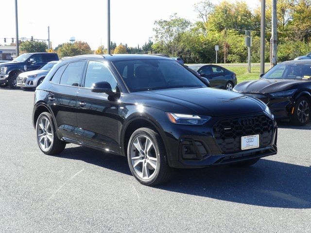 2025 Audi Q5 S Line Premium