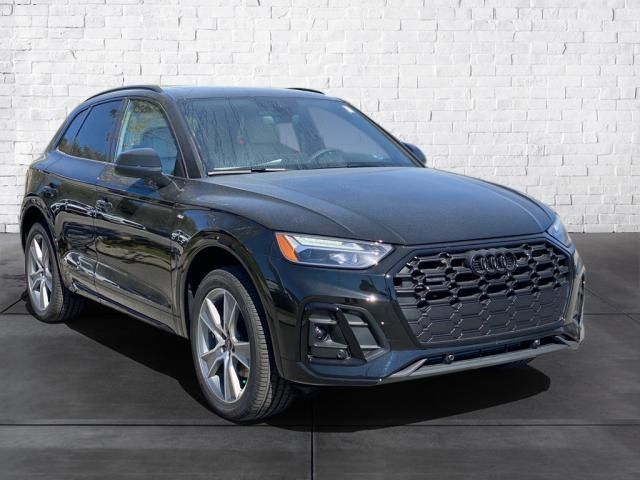 2025 Audi Q5 S Line Premium