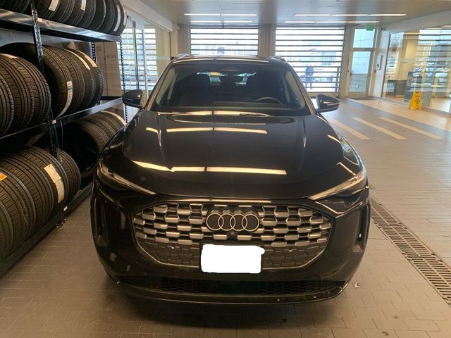 2025 Audi Q5 Premium