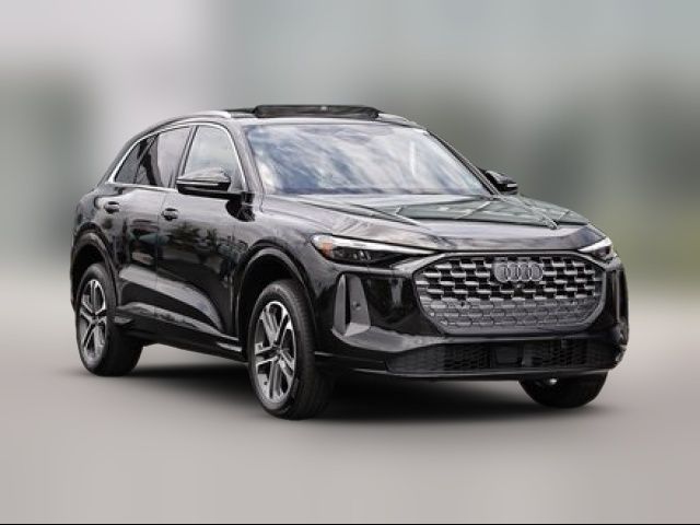 2025 Audi Q5 Premium