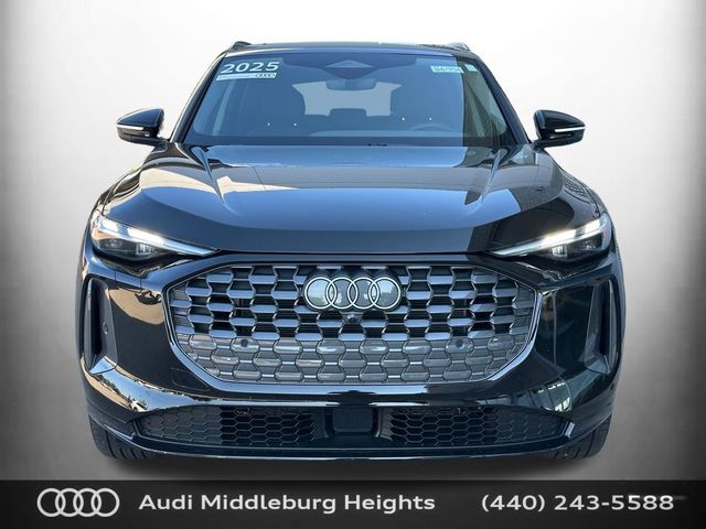 2025 Audi Q5 Premium