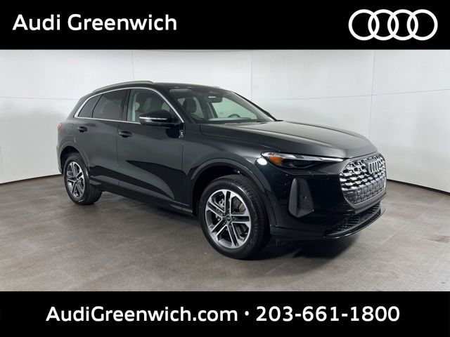 2025 Audi Q5 Premium