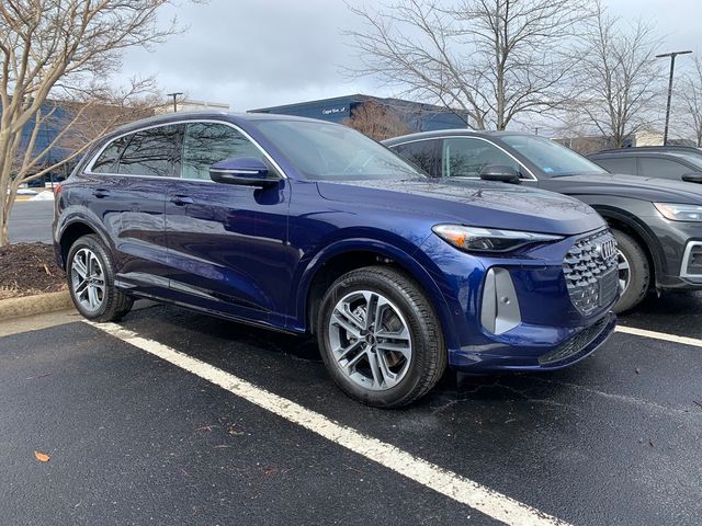 2025 Audi Q5 Premium