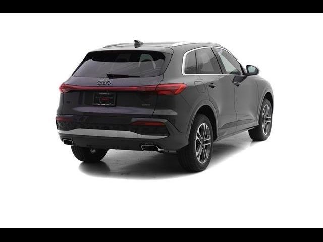 2025 Audi Q5 Premium