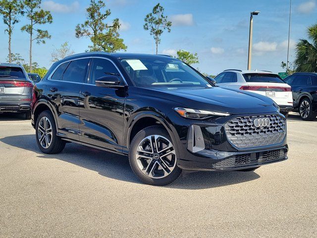 2025 Audi Q5 Premium