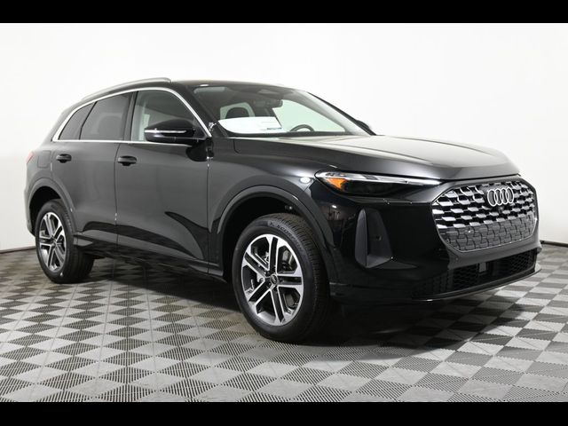 2025 Audi Q5 Premium