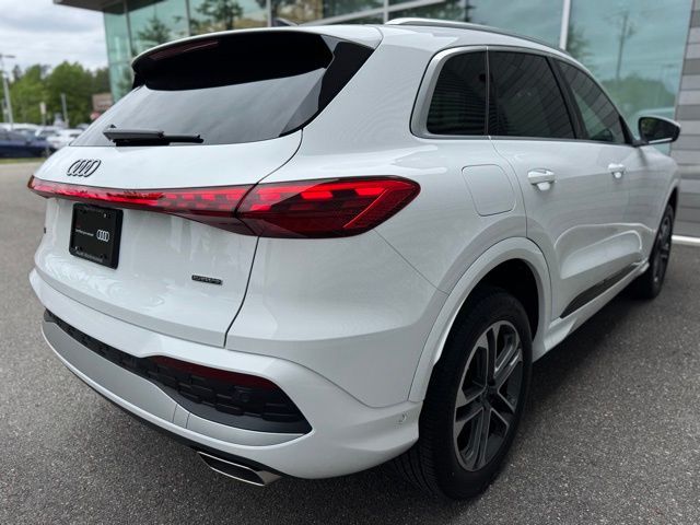 2025 Audi Q5 Premium