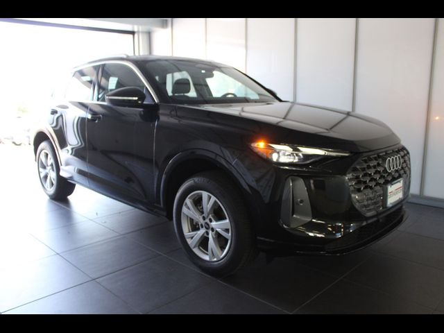 2025 Audi Q5 Premium