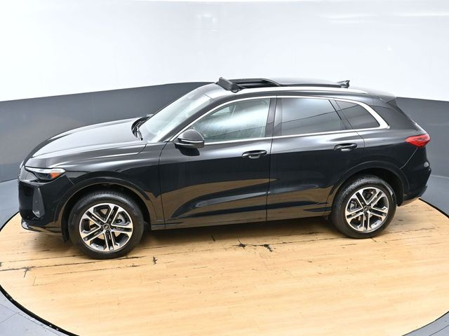 2025 Audi Q5 Premium