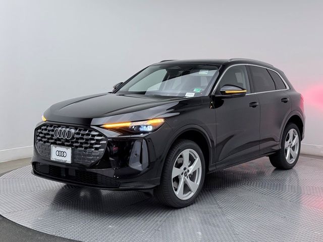 2025 Audi Q5 Premium Plus