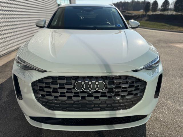 2025 Audi Q5 Premium Plus
