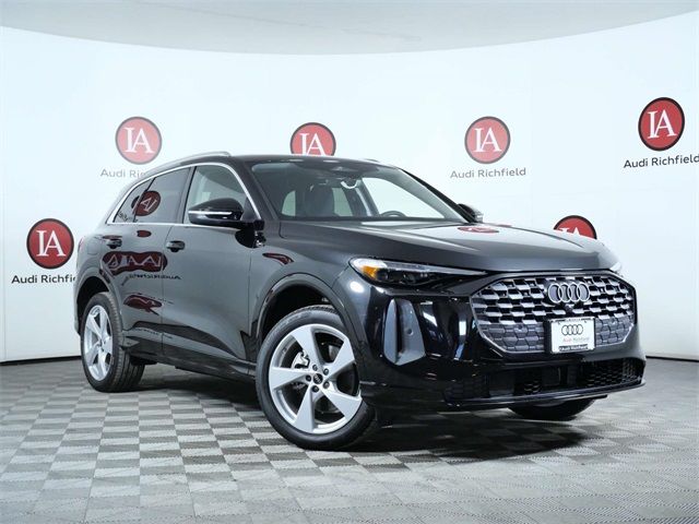 2025 Audi Q5 Premium Plus