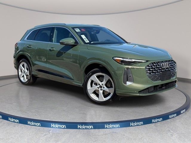 2025 Audi Q5 Premium Plus