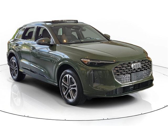 2025 Audi Q5 Premium Plus
