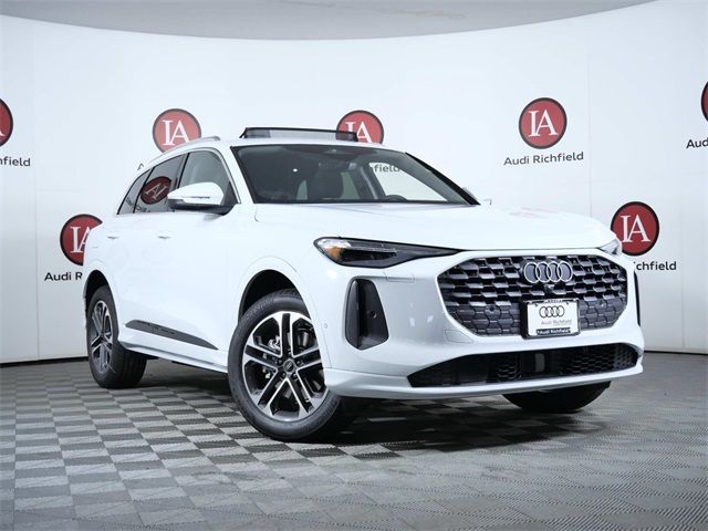 2025 Audi Q5 Premium Plus