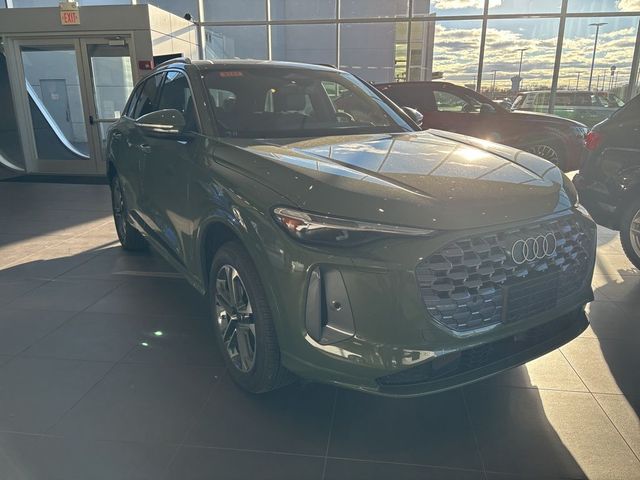 2025 Audi Q5 Premium Plus