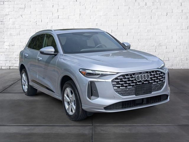 2025 Audi Q5 Premium