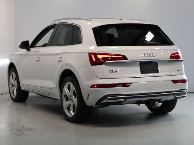 2025 Audi Q5 Premium