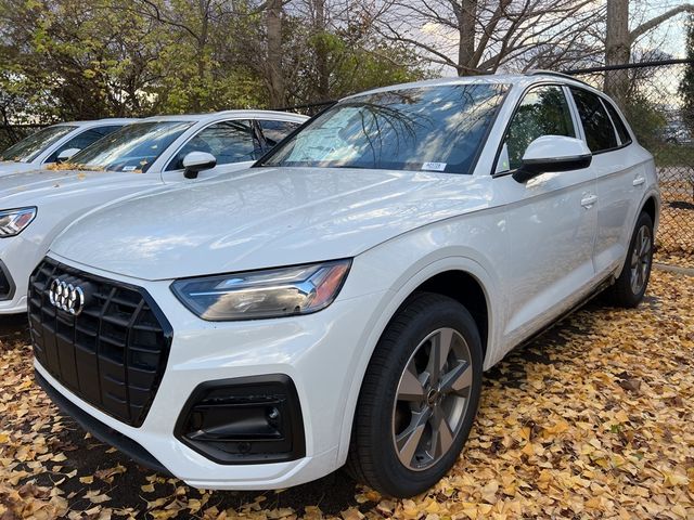 2025 Audi Q5 Premium Plus