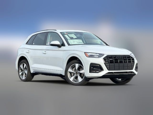 2025 Audi Q5 Premium Plus