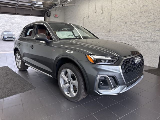 2025 Audi Q5 S Line Premium Plus