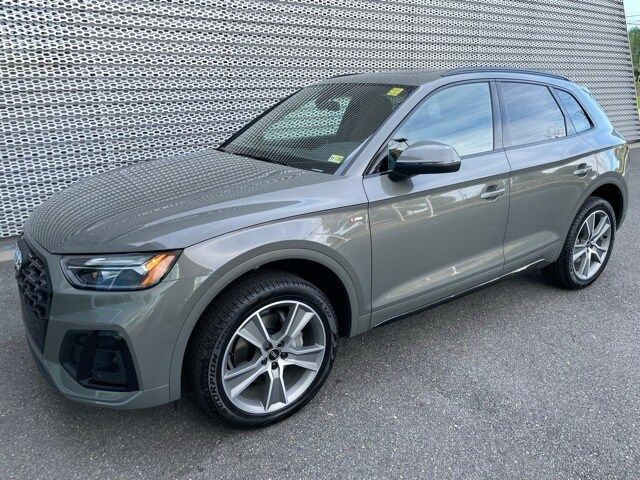 2025 Audi Q5 S Line Premium