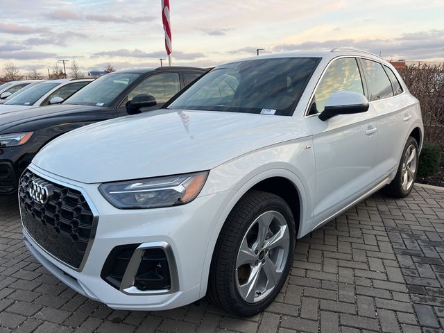 2025 Audi Q5 S Line Premium Plus