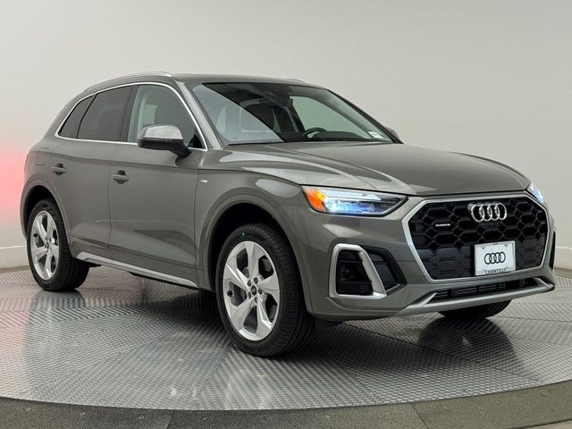 2025 Audi Q5 S Line Premium Plus