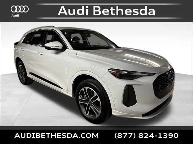 2025 Audi Q5 Premium