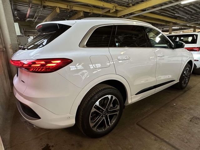 2025 Audi Q5 Premium