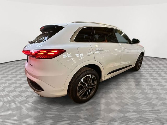 2025 Audi Q5 Premium