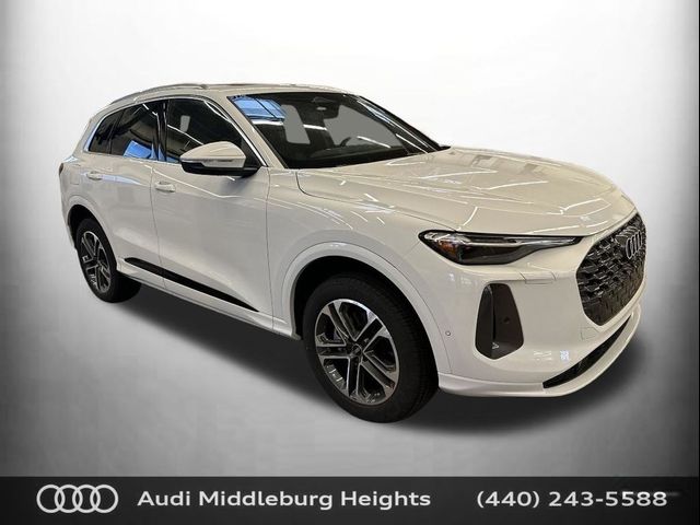 2025 Audi Q5 Premium