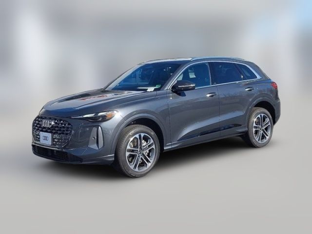 2025 Audi Q5 Premium