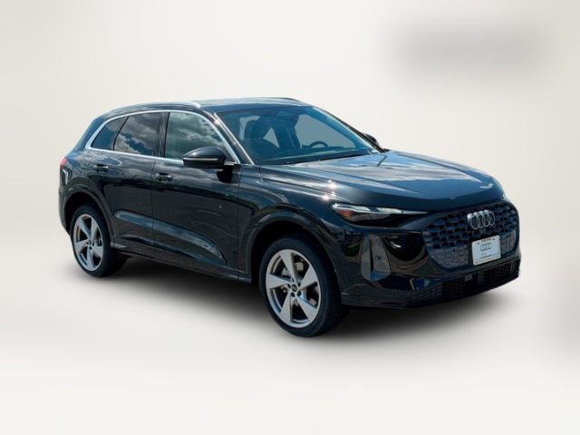 2025 Audi Q5 Premium