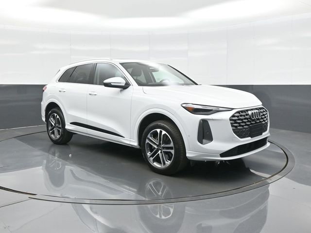 2025 Audi Q5 Premium