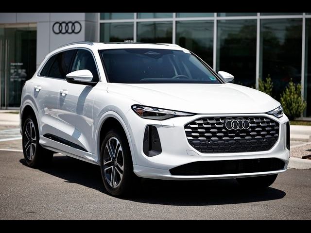 2025 Audi Q5 Premium