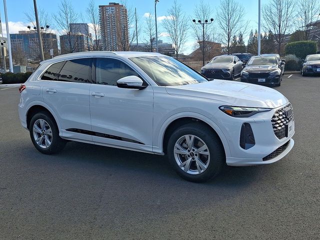 2025 Audi Q5 Premium