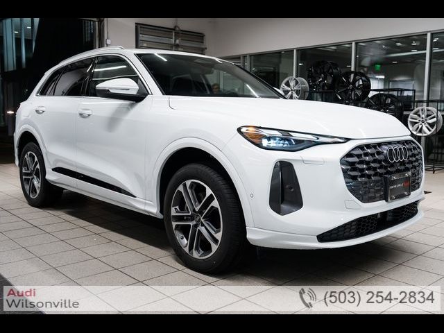 2025 Audi Q5 Premium