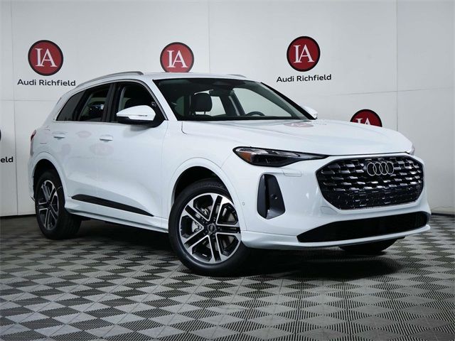 2025 Audi Q5 Premium