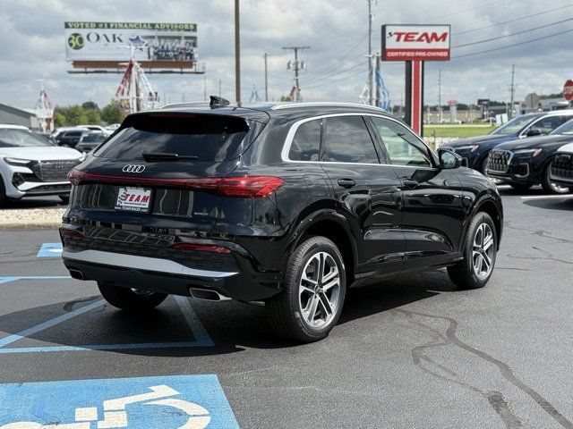 2025 Audi Q5 Premium