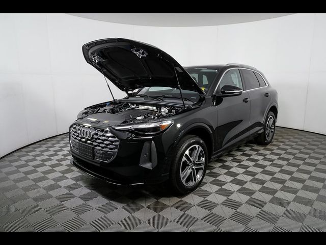 2025 Audi Q5 Premium