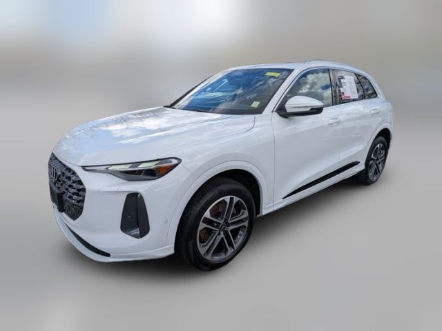 2025 Audi Q5 Premium