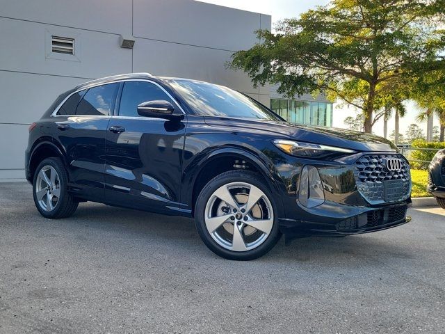 2025 Audi Q5 Premium Plus
