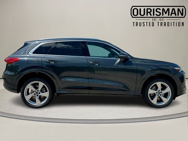 2025 Audi Q5 Premium Plus