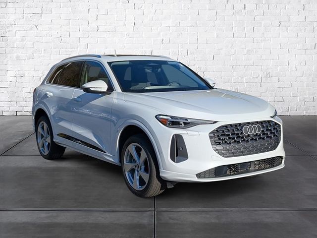 2025 Audi Q5 Premium Plus